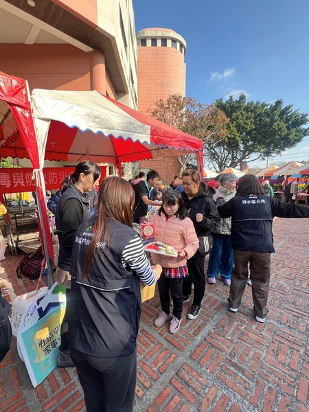 現場民眾踴躍參與
