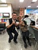 顏主任贈送民眾茄芷袋零錢包