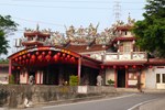 保安尊王廟主祀廣澤尊王，是五福圳自行道最大的休息站